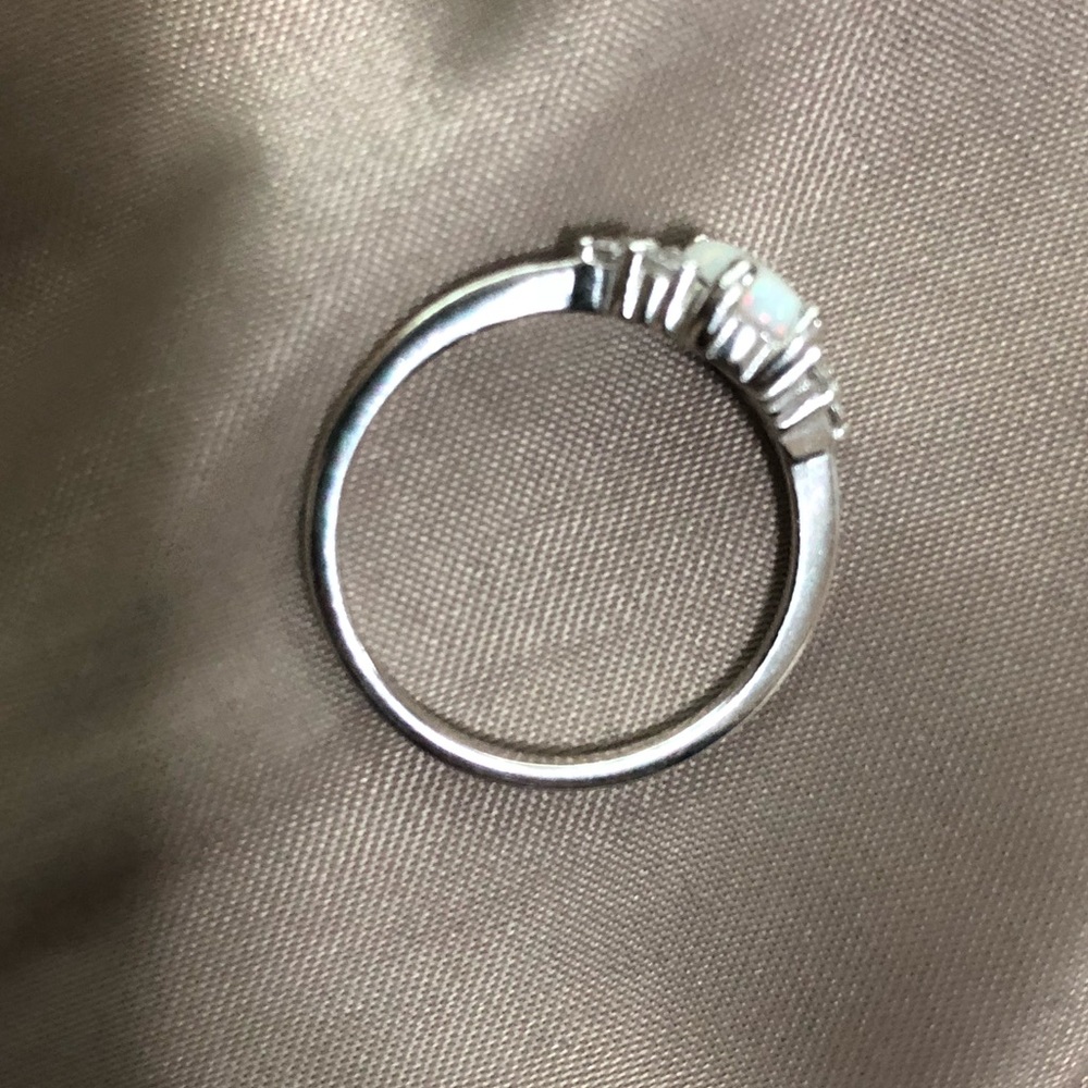 Opal ring - Picture 2 of 3